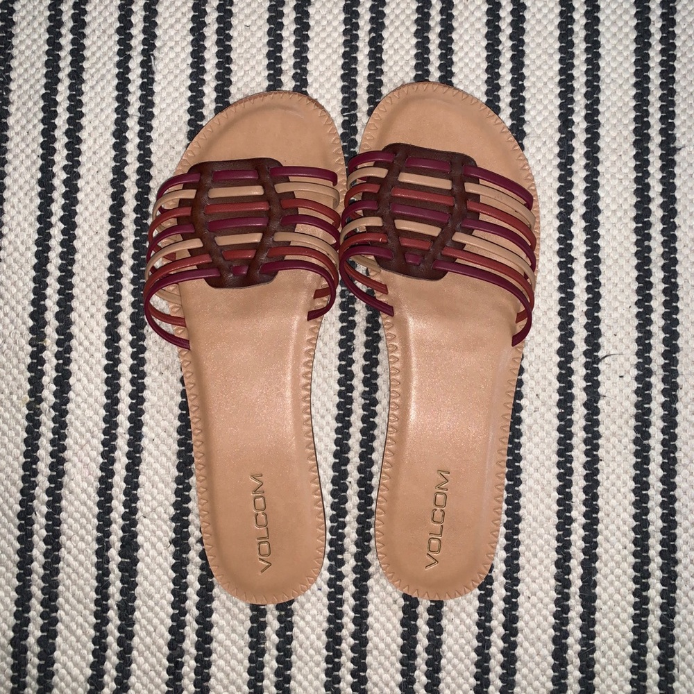 Women’s Volcom Flip Flops